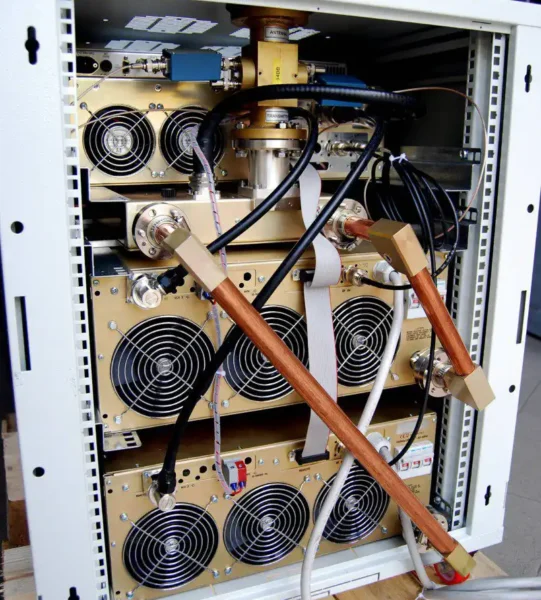 FM-10KW-rear-view-2 FM-10KW-rear-view-2